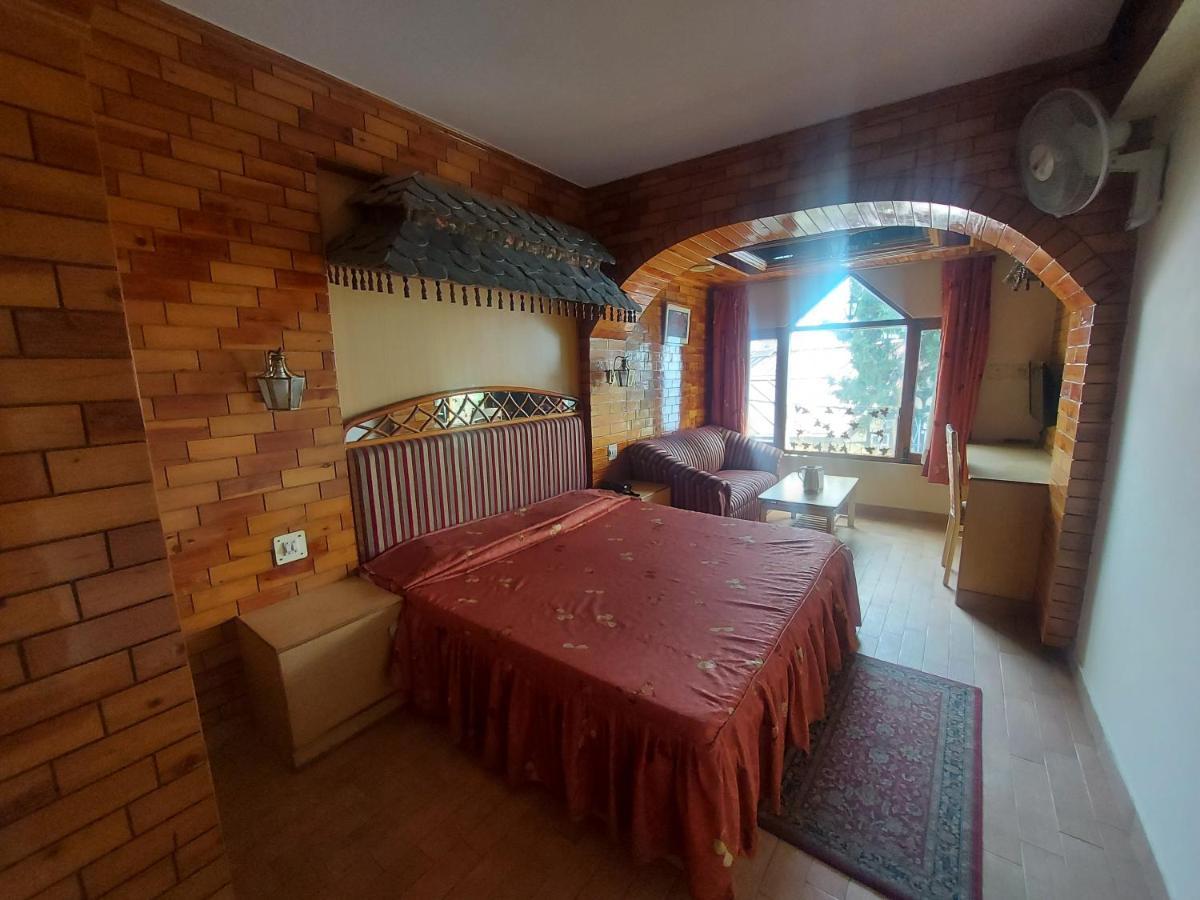 Brightland Hotel Shimla Exterior foto