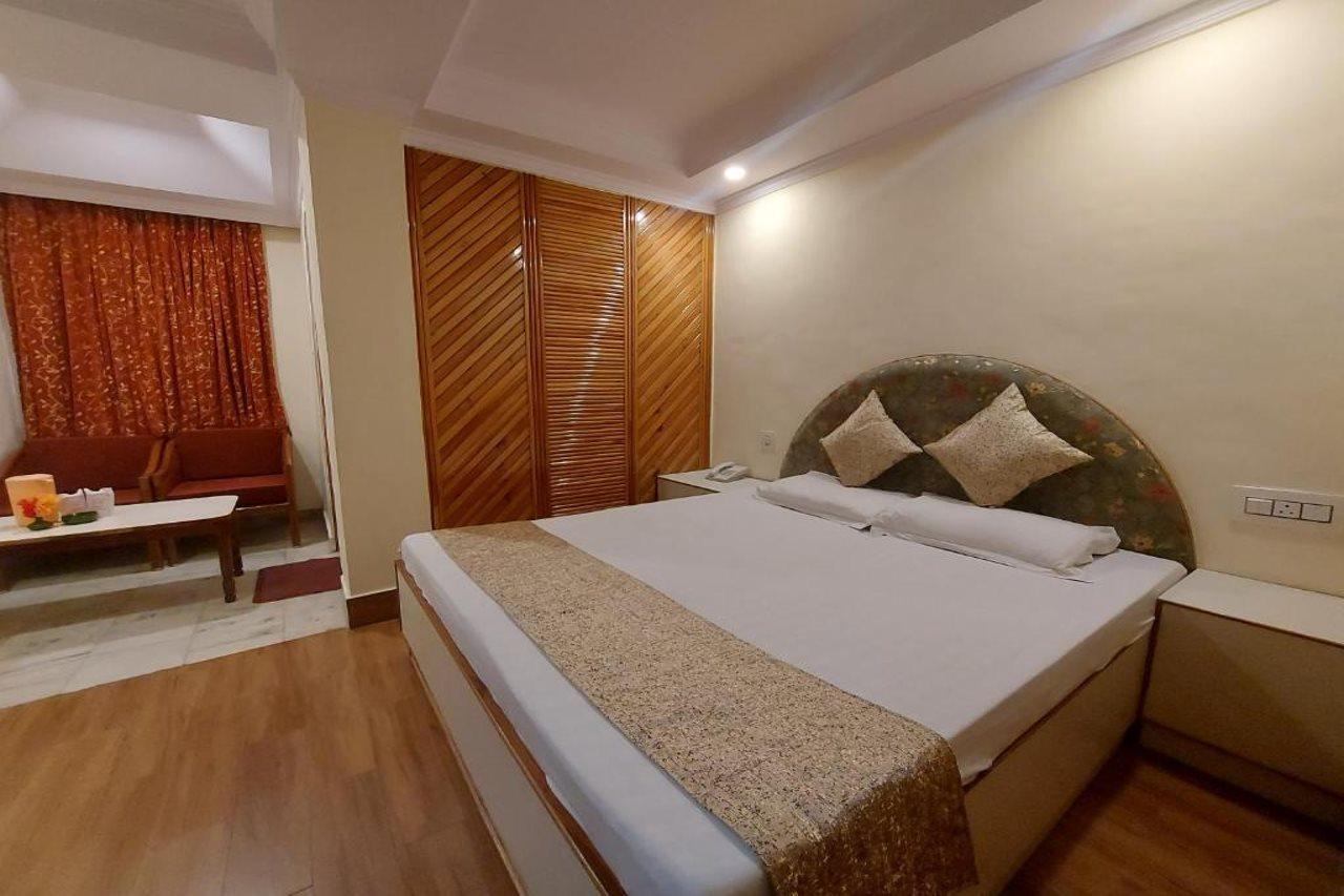 Brightland Hotel Shimla Exterior foto